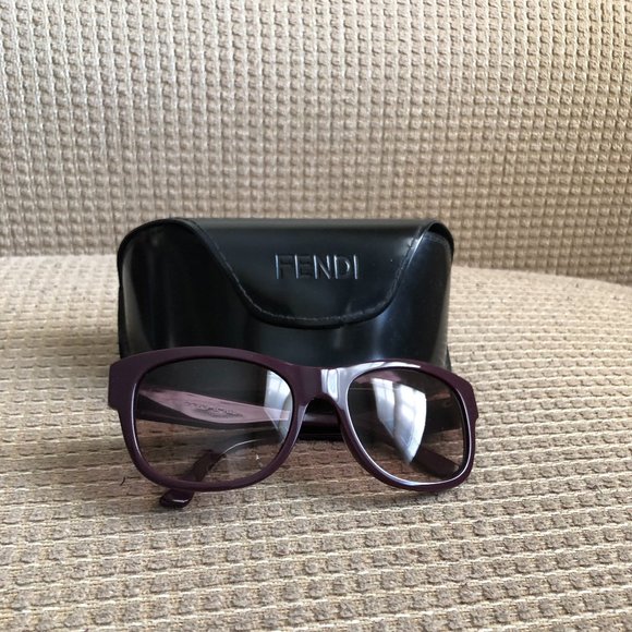 Fendi unisex FS504 Purple Acetate Frames with squarish polycarbonate lenses main image 11